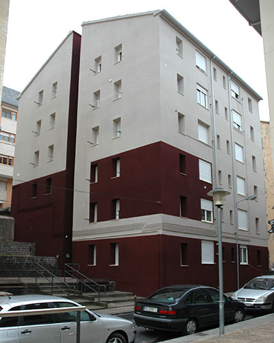 Vivienda clectiva en Sabiñánigo